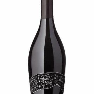 Molly Dooker Velvet Glove 750ML